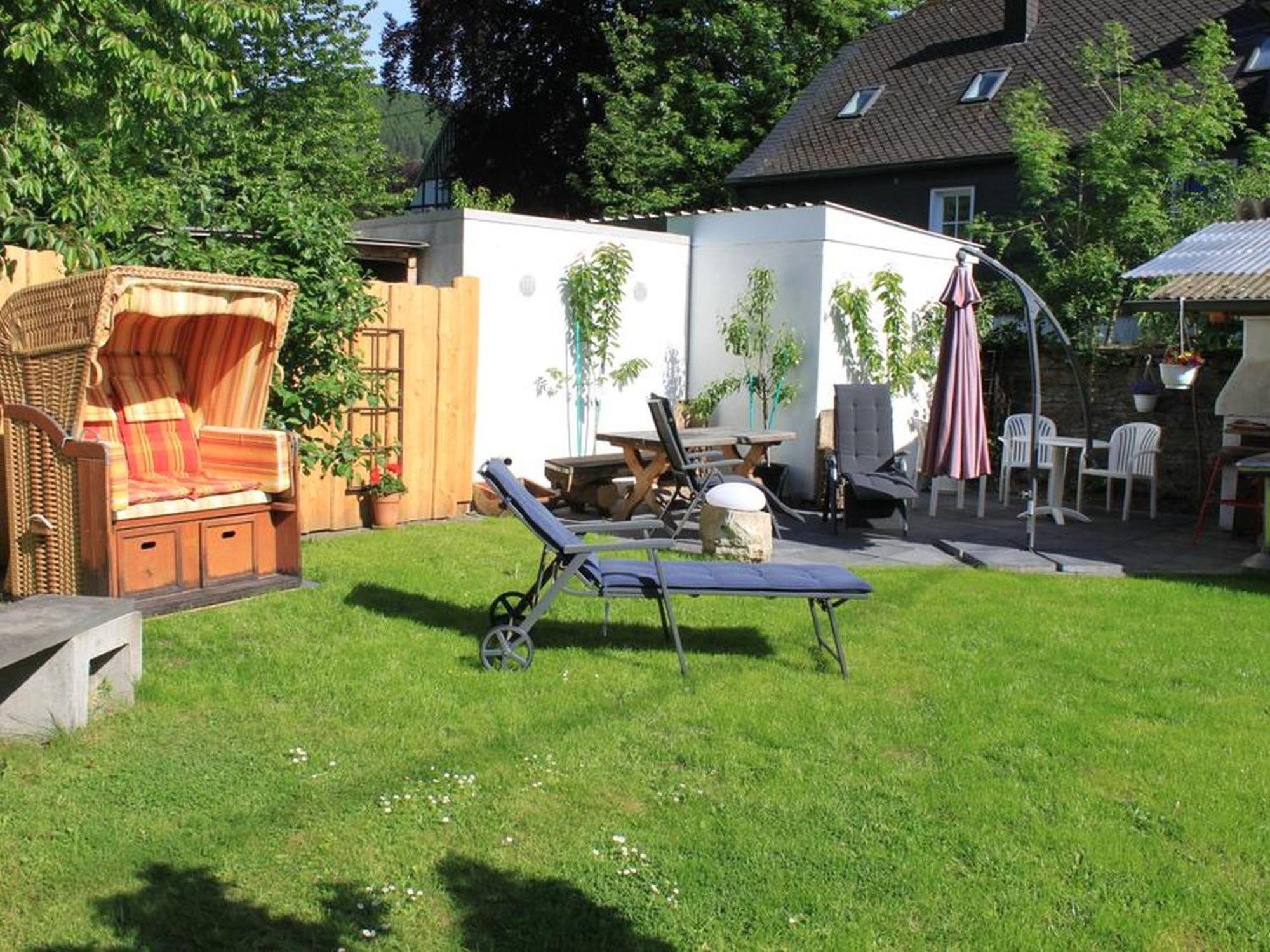 Ferienwohnungen Kuhlmann Lennestadt Buitenkant foto